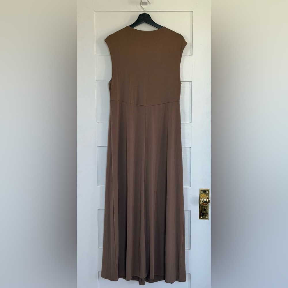 Old Navy Brown Maxi Dress - Picture 3 of 4